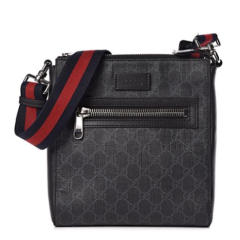 gucci pouch messenger bag